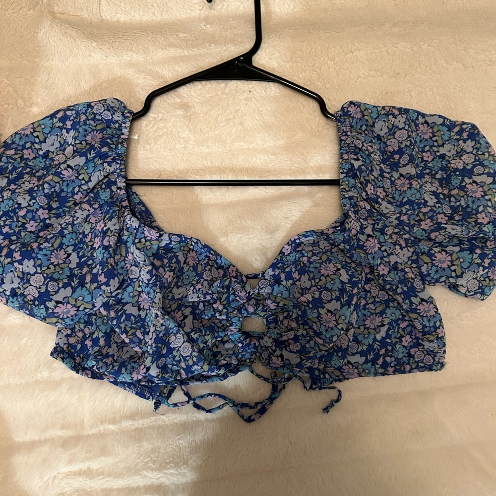 floral top